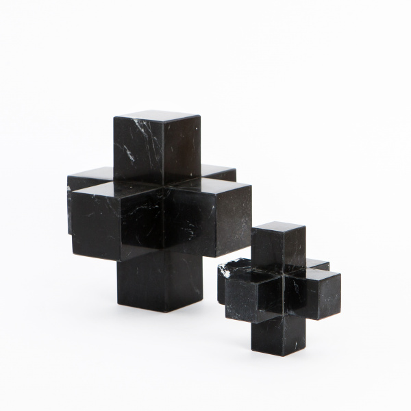 Статуэтка "StoneCross", малая, черная