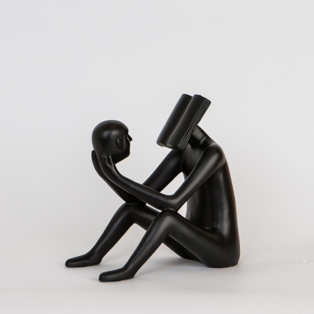 Статуэтка "Reader", черная