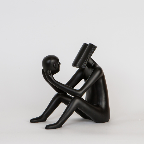 Статуэтка "Reader", черная