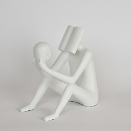 Статуэтка "Reader", белая