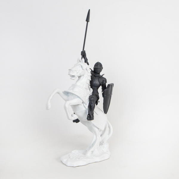 Статуэтка "Рыцарь на коне"