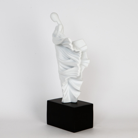 Статуэтка "WindLady", белая