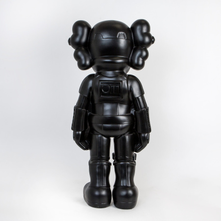 Статуэтка серия "KAWS SW Standing Clown", черная