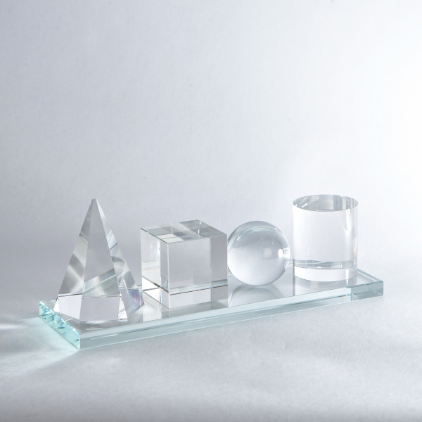 Статуэтка "Геометрия", прозрачная