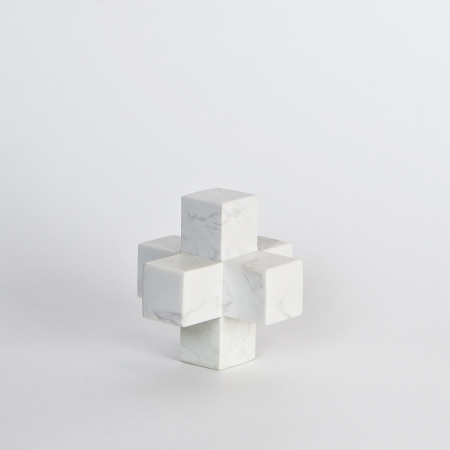 Статуэтка "StoneCross", малая, белая